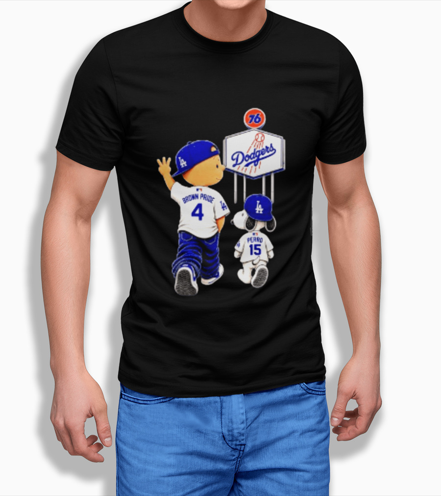 Charlie Brown Snoopy Los Angeles Dodgers Brown Pride Perro Baseball 76 T-Shirt