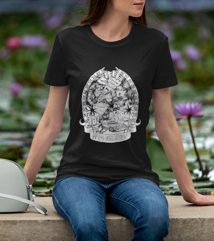 Foos Paradise Chicano Lowrider Culture Classic Cars Chain T-Shirt