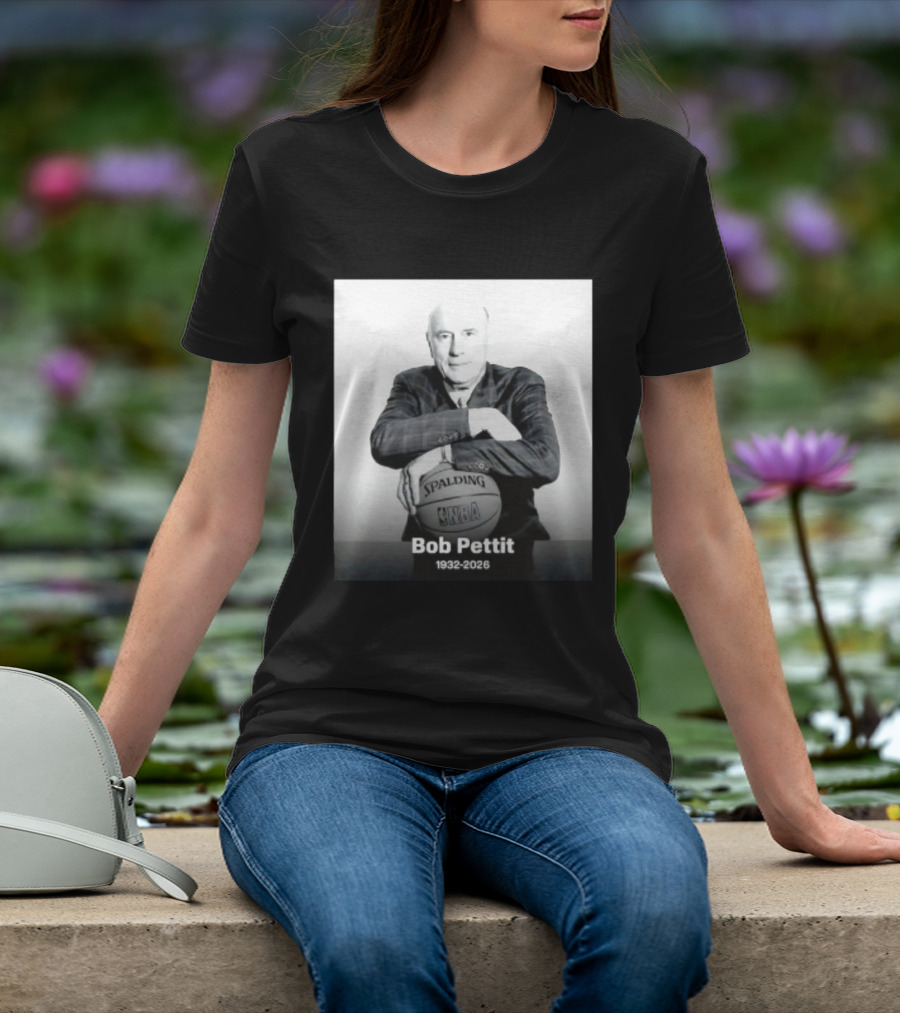 Bob Pettit 1932 2026 Spalding NBA Naismith Hall Of Famer T-Shirt