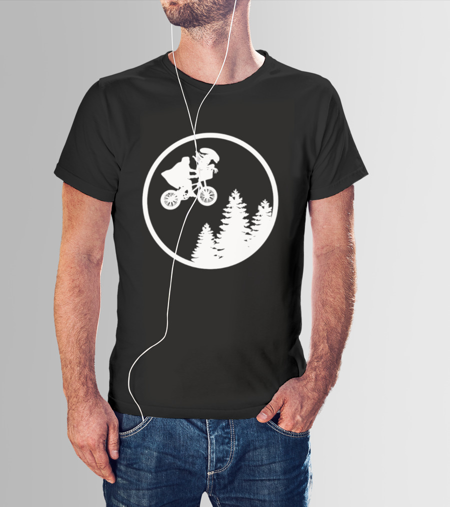 Alien On Bicycle With Trees In Circle Flying Scene 2026 T-Shirt