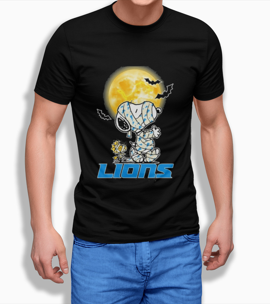 Detroit Lions Snoopy Halloween 2026 Full Moon Bat Holiday T-Shirt