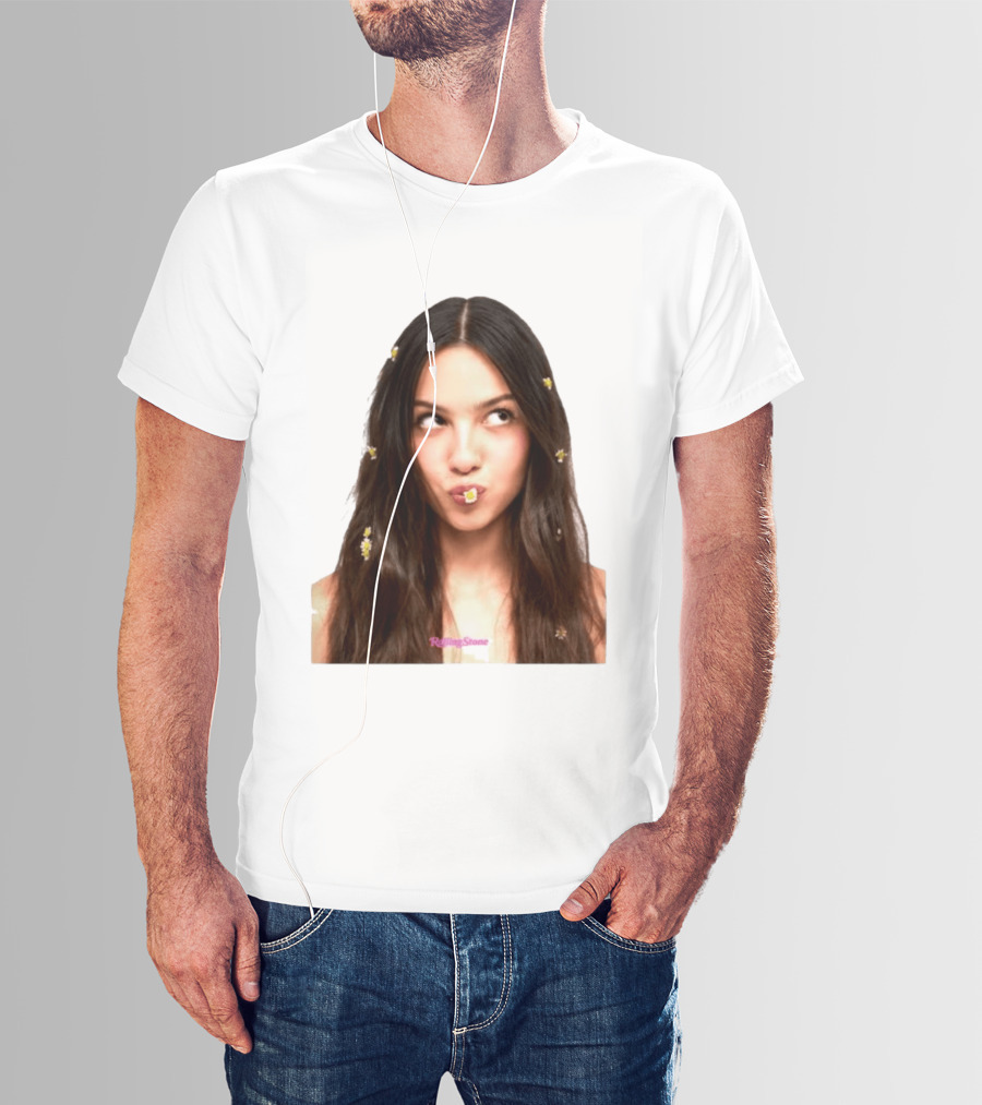 Olivia Rodrigo Rolling Stone Digital Exclusive Photo With Daisy Accents T-Shirt