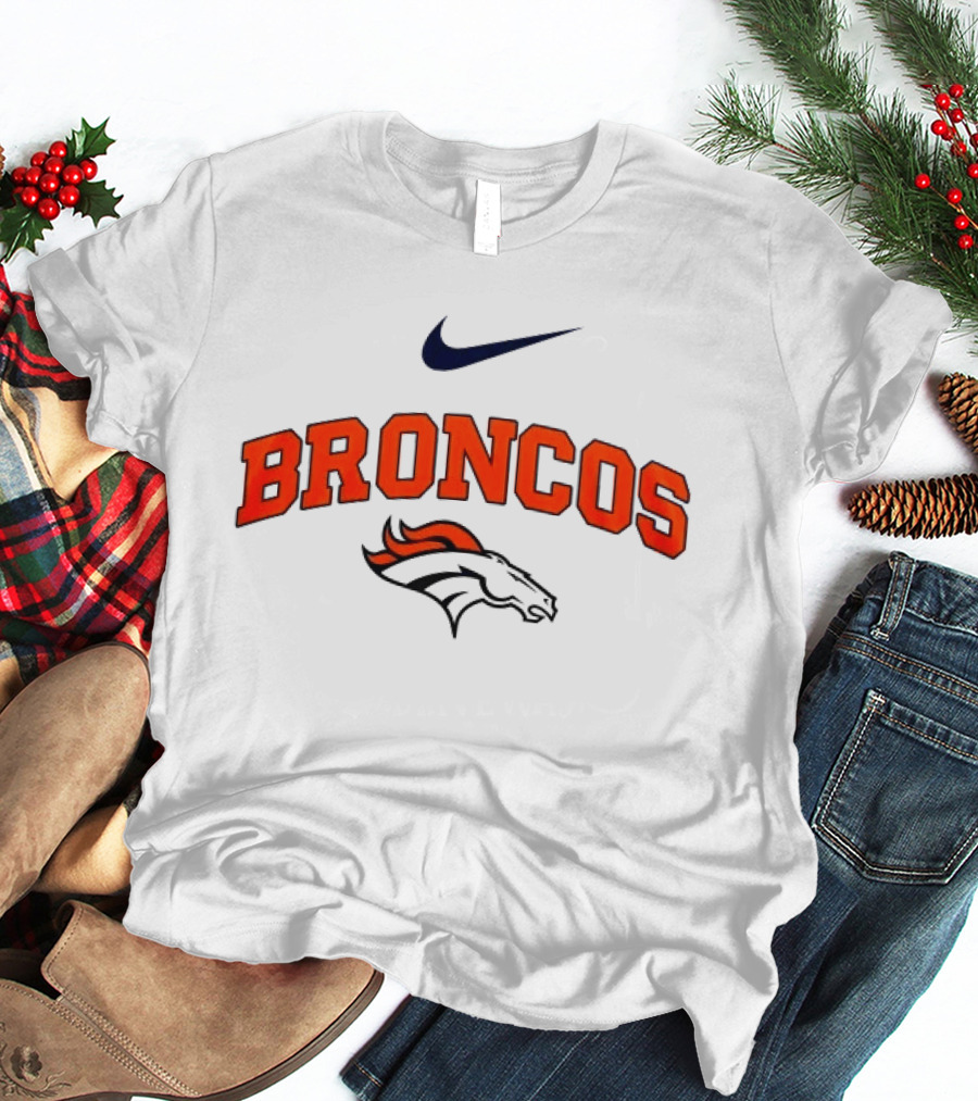 Denver Broncos Make Washington Grateful Again Game Day Nike Broncos Horsehead T-Shirt