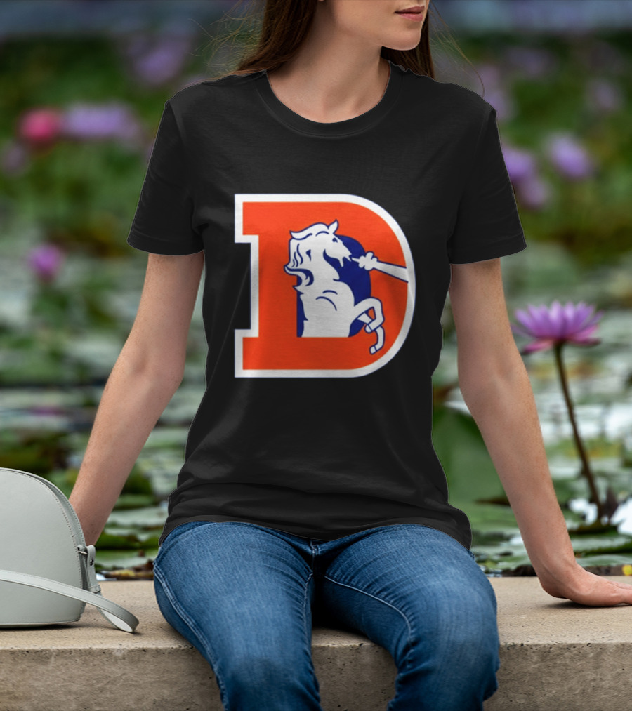 Bo Nix Broncos Old School Denver Horse Icon D T-Shirt