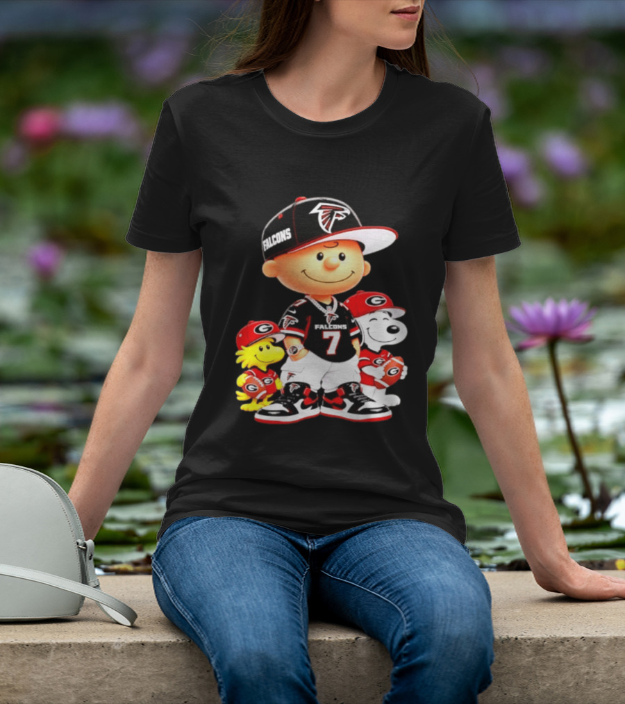 Charlie Brown Snoopy Woodstock Atlanta Falcons Georgia Bulldogs Football Fan Gear T-Shirt