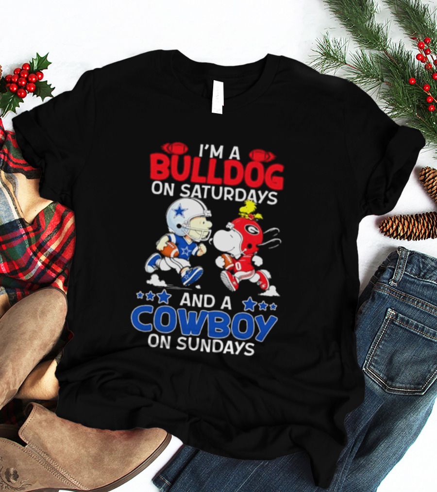 I'm A Bulldog On Saturdays And A Cowboy On Sundays Football Peanuts Sports T-Shirt