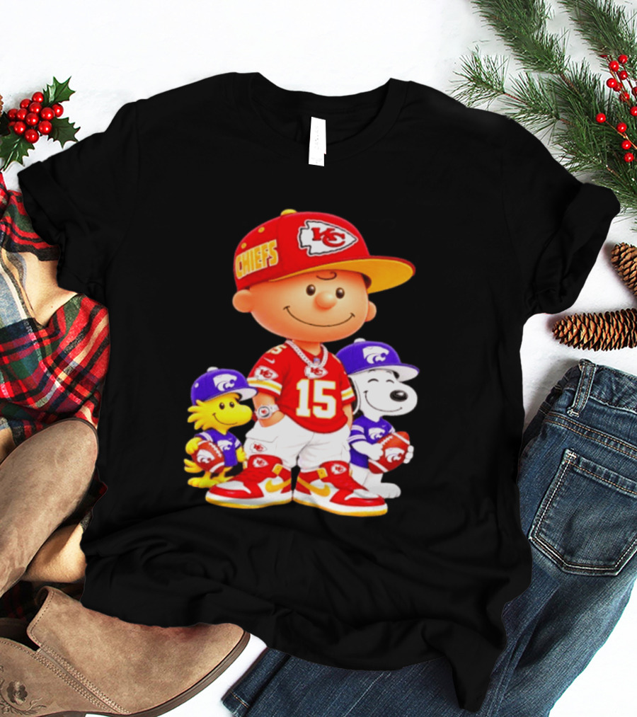 Charlie Brown Snoopy Woodstock Kansas City Chiefs 15 Football Peanuts Characters NFL Team Sports Gear T-Shirt