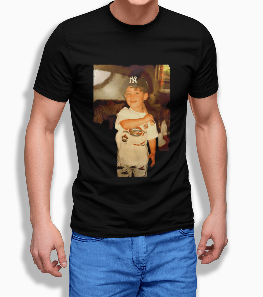 Cody Bellinger Young Yankee Fan Childhood Photo New York Yankees Cap T-Shirt