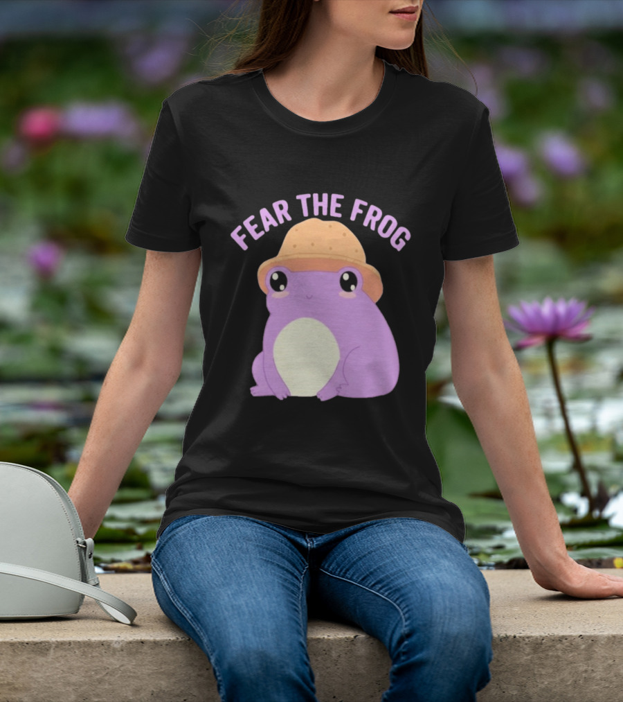 Fear The Frog Cute Purple Cartoon Bucket Hat T-Shirt