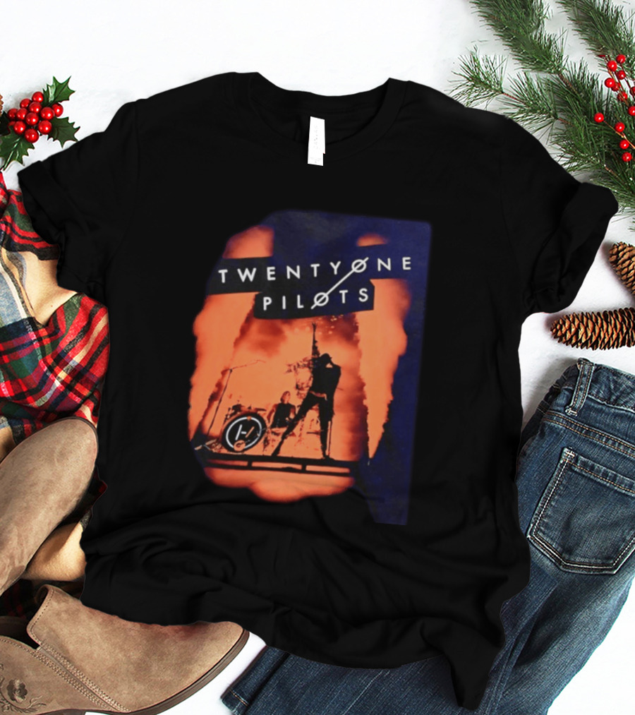 Twenty One Pilots Concert Orange Stage Lights Silhouette Tyler Joseph T-Shirt