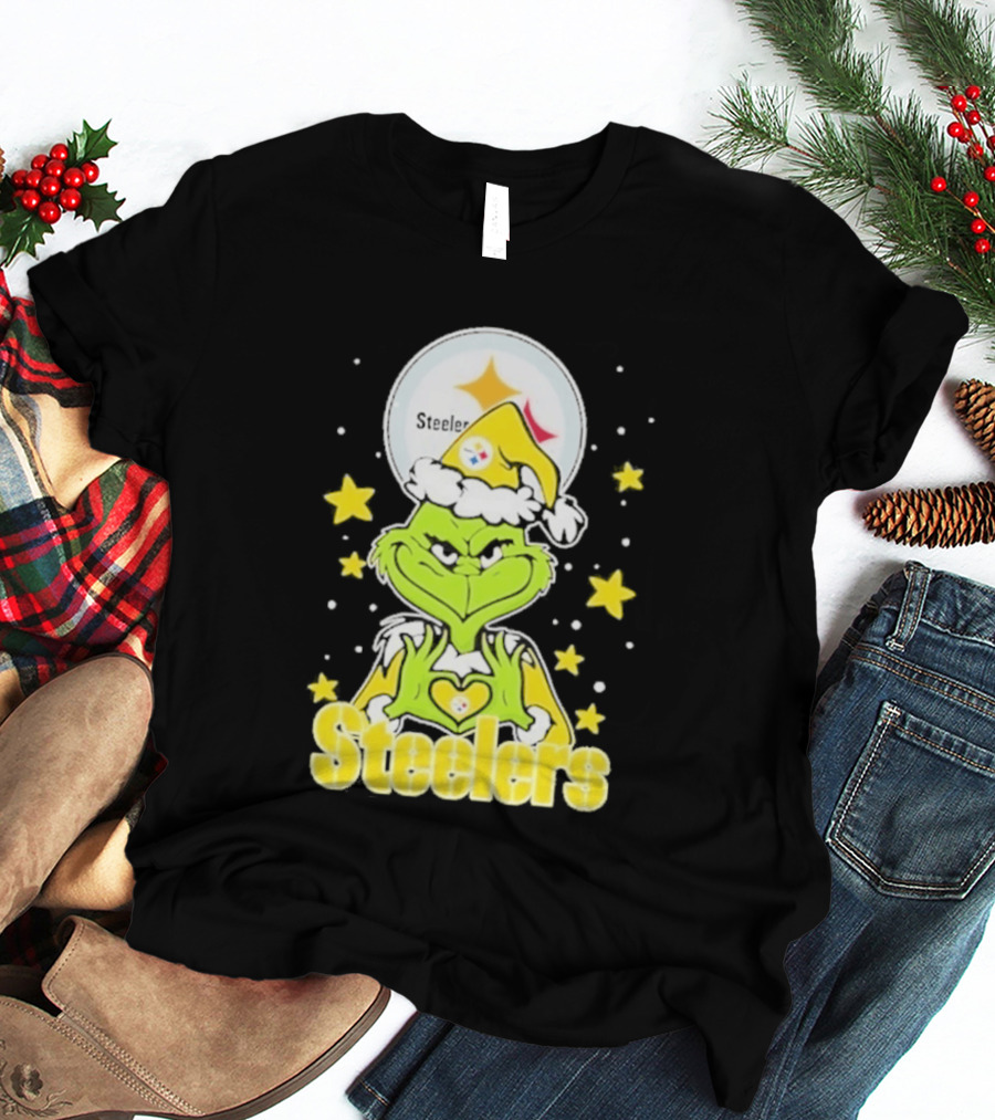 Pittsburgh Steelers Grinch Christmas Love Hands 2026 Football T-Shirt