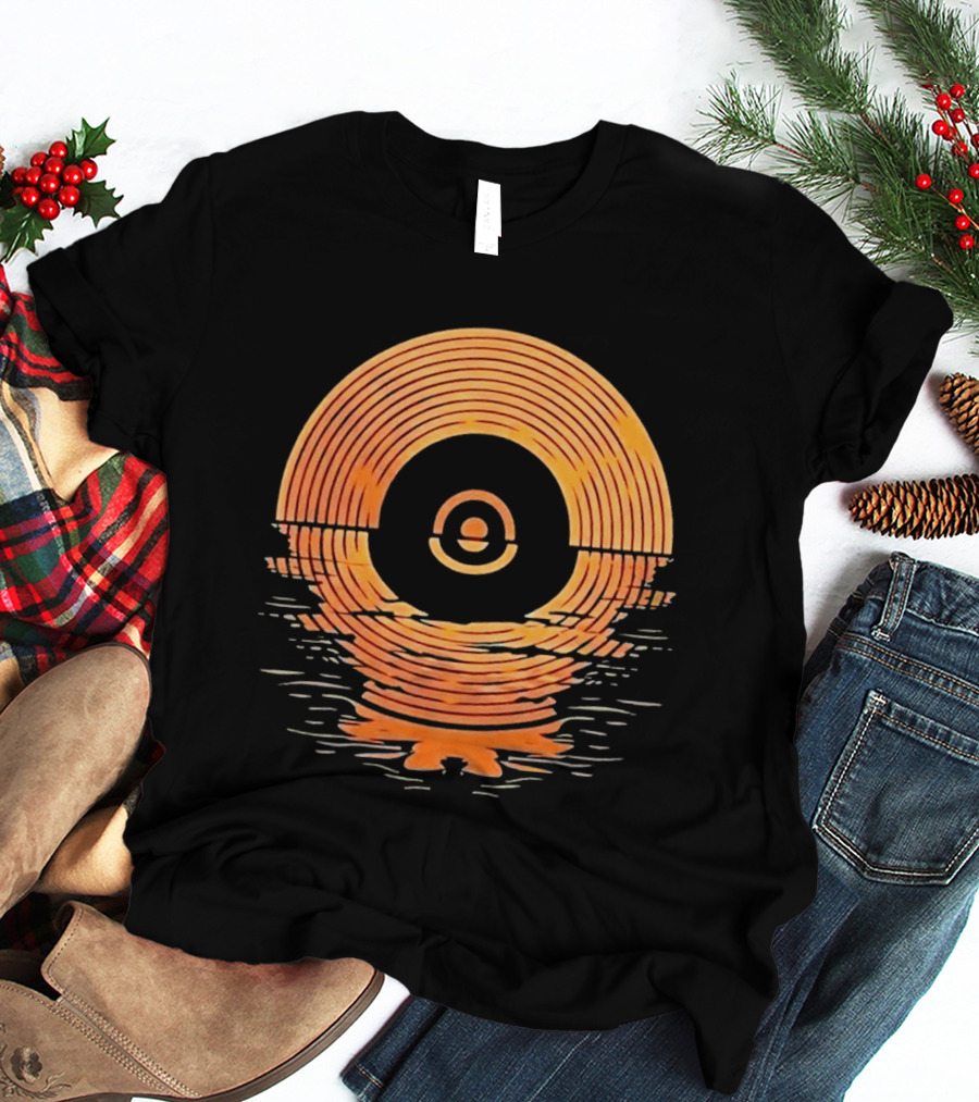 Sunset Vinyl LP Records Reflection Ted Lasso Zelda Southport Tracey Ullman The Departing Lass T-Shirt