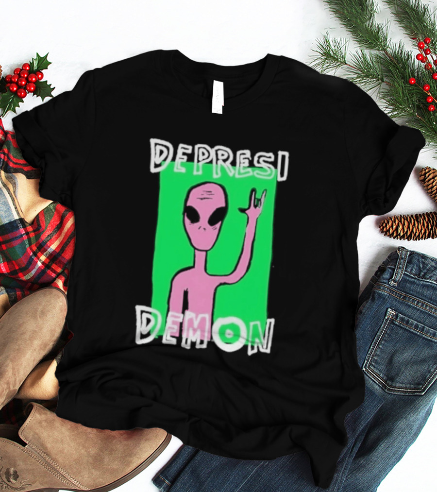 Depresi Demon Pink Alien Rock On Meme T-Shirt