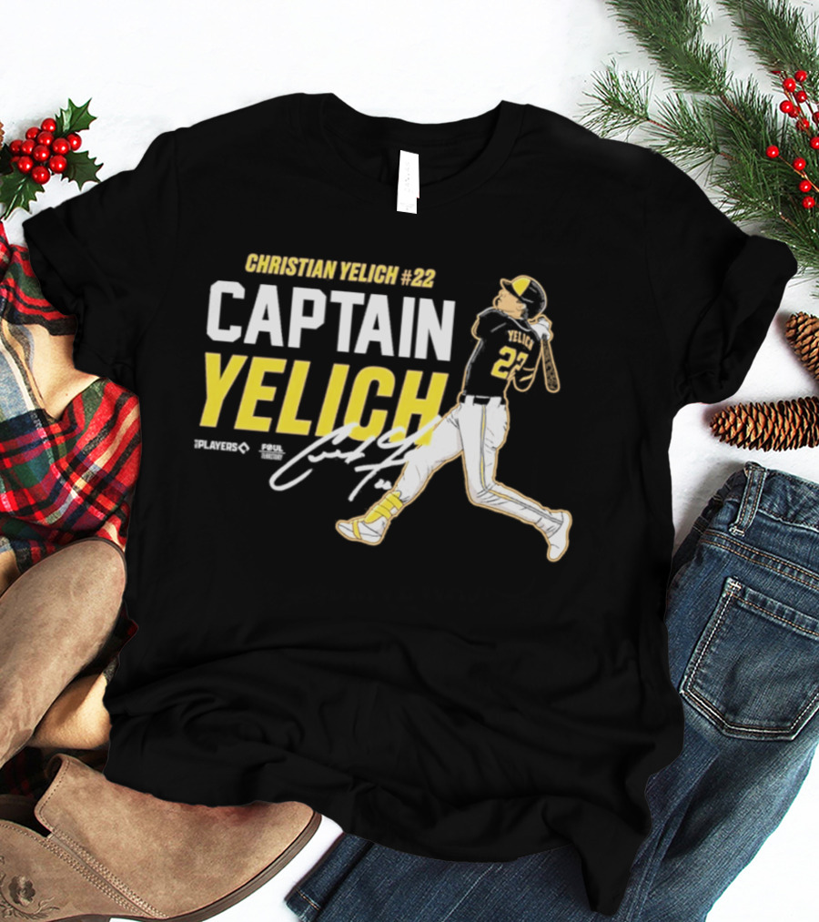Milwaukee Brewers Christian Yelich 22 Captain Yelich Signature T-Shirt