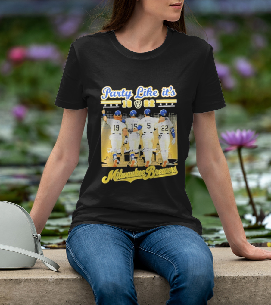 Party Like It's 1982 Milwaukee Brewers City Skyline Signatures T-Shirt