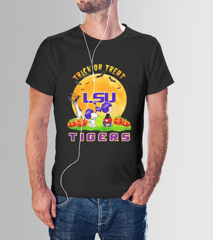 LSU Tigers Peanuts Trick Or Treat Halloween 2026 T-Shirt
