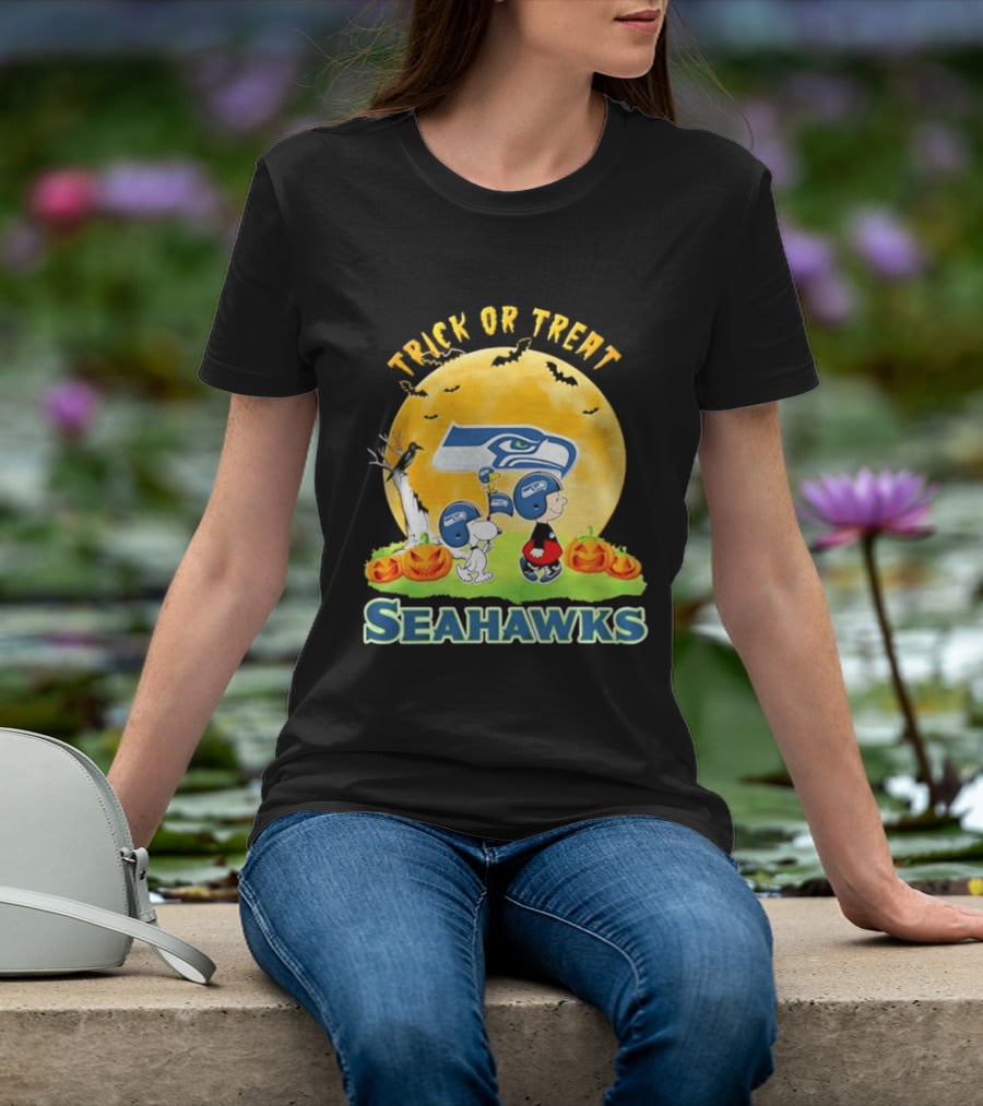 Seattle Seahawks Peanuts Trick Or Treat Halloween Abbey Road 2026 T-Shirt