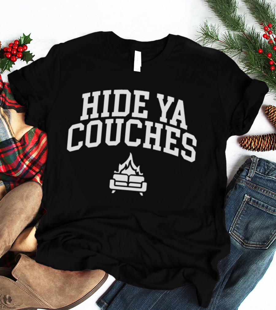 Hide Ya Couches Kentucky Wildcats Fan Expression T-Shirt