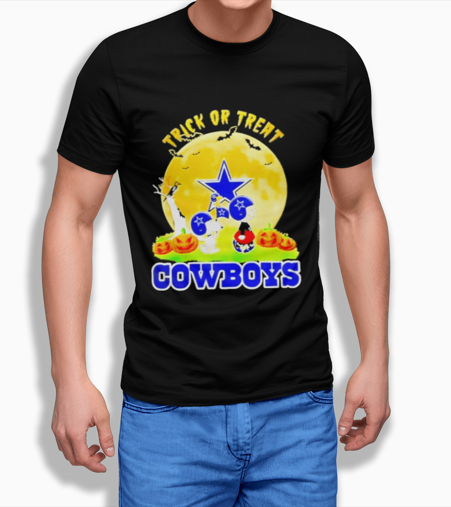 Dallas Cowboys Peanuts Trick Or Treat Halloween 2026 Abbey Road T-Shirt