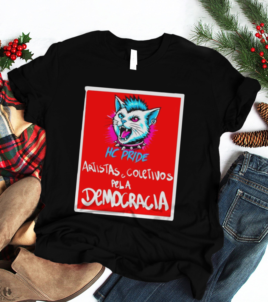HC Pride Cat Rock Artistas E Coletivos Pela Democracia T-Shirt