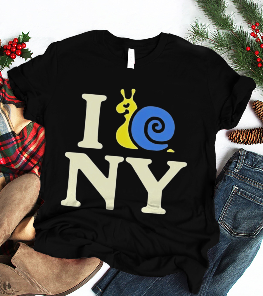 I Snail NY Playful Twist On Iconic NYC T-Shirt