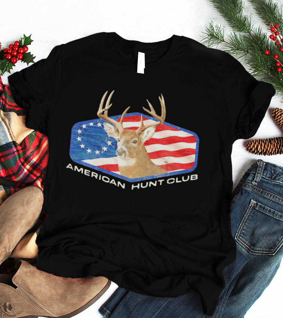 American Hunt Club Whitetail Deer Flag USA T-Shirt