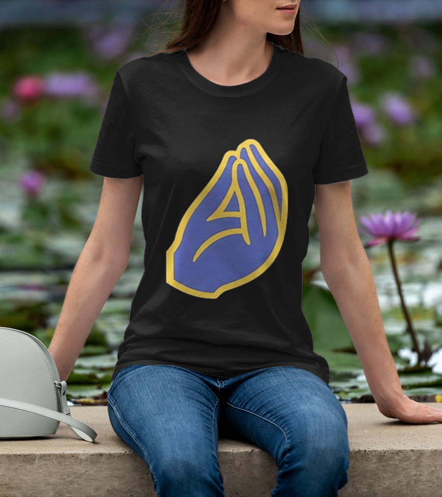 Milwaukee Brewers Italian Hand Gesture Symbol MLB Team T-Shirt