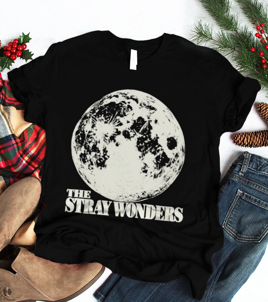 Fire Country The Stray Wonders Moon T-Shirt