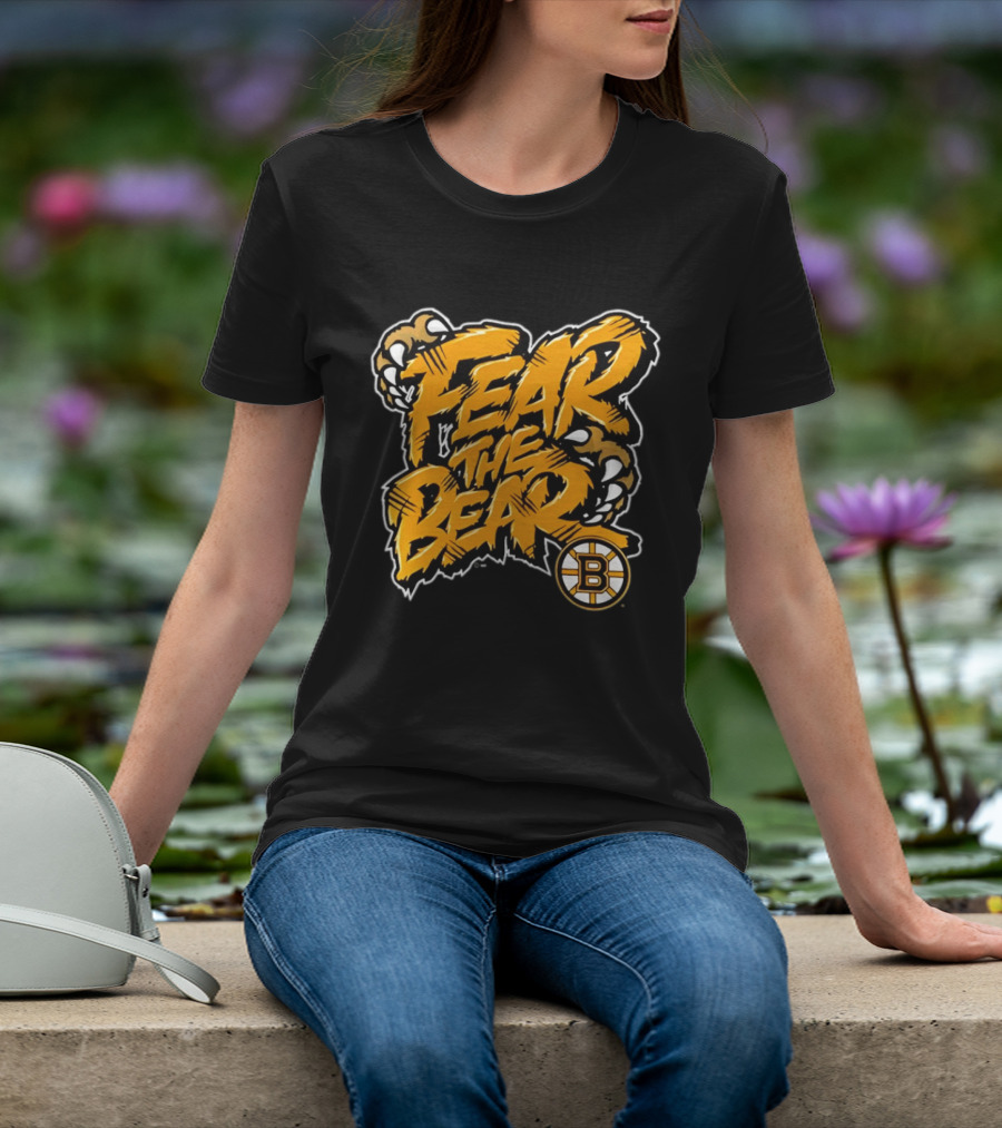 Boston Bruins Fear The Bear Claw Graphic With Team T-Shirt