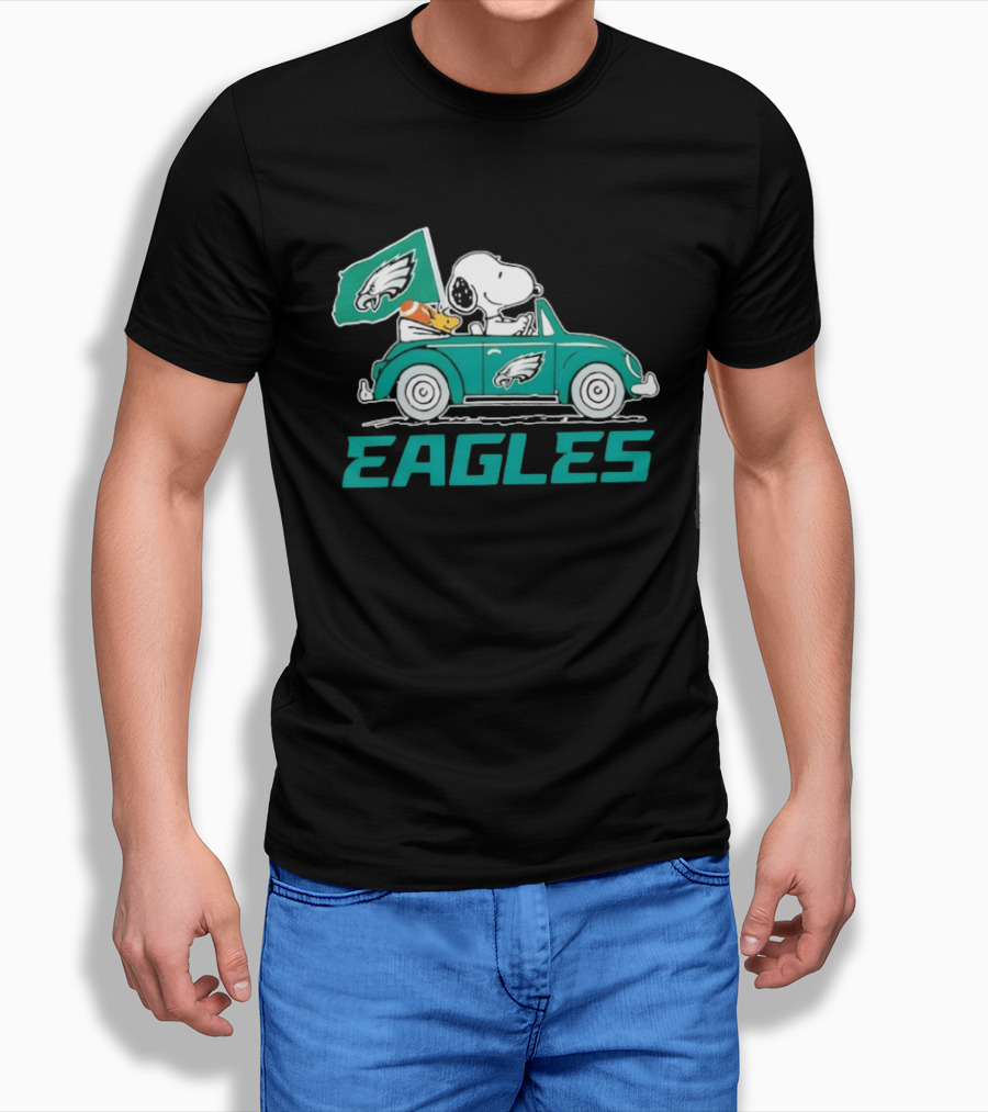 Snoopy Woodstock Driving Car With Philadelphia Eagles Flag EAGLES T-Shirt