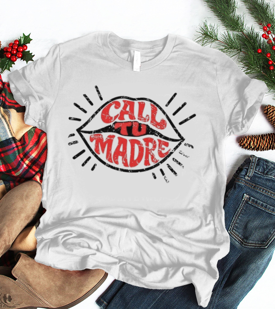 Call Tu Madre Lips Ringer T-Shirt