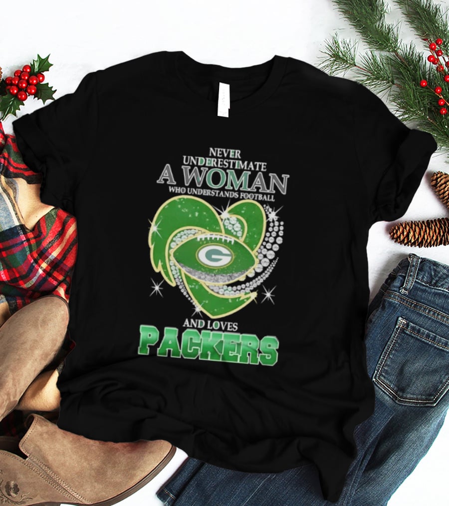 Never Underestimate A Woman Who Understands Football And Loves Packers T-Shirt