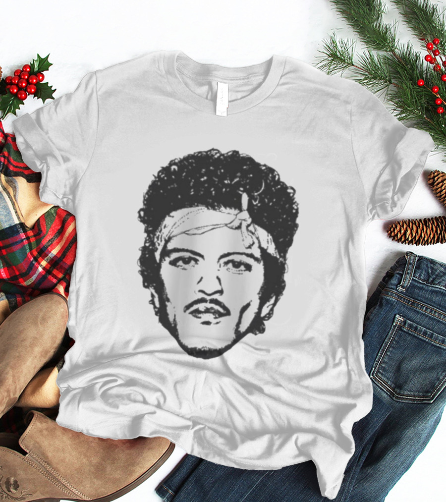 The Romantic Curly Hair Bandana T-Shirt