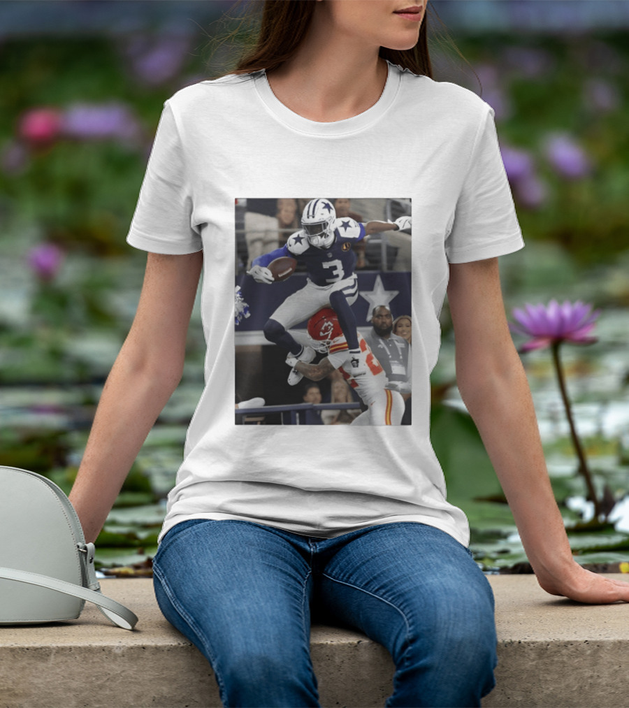 Football Leap Dallas Vs Kansas Royals Dynamic Action T-Shirt
