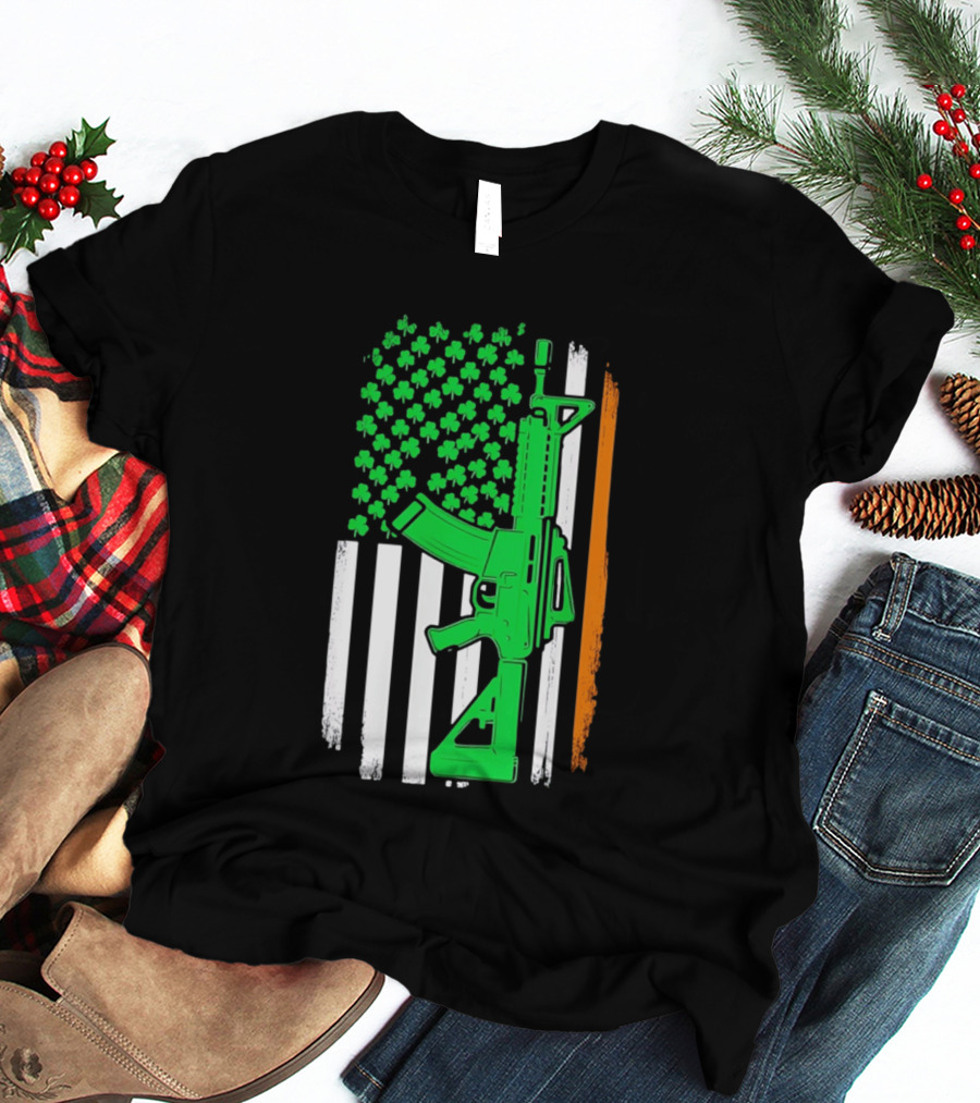 AR15 Shamrock American Irish Flag St Patrick's Day T-Shirt