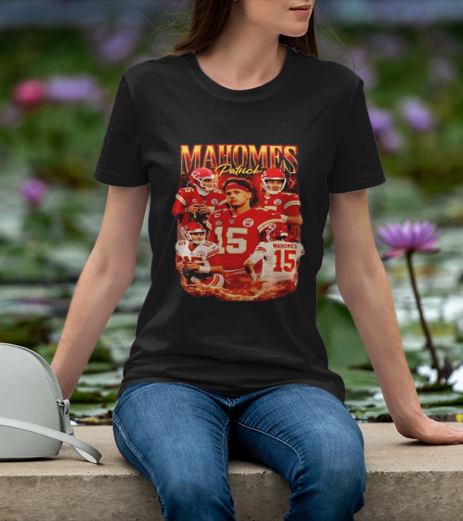 Patrick Mahomes Kansas City 90s KC Football Quarterback Chiefs NFL Champion T-Shirt