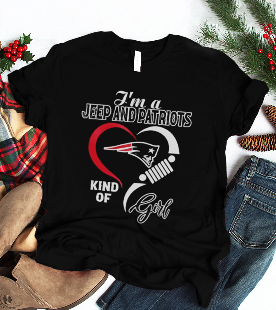 I'm A Jeep And Patriots Kind Of Girl Heart Football T-Shirt