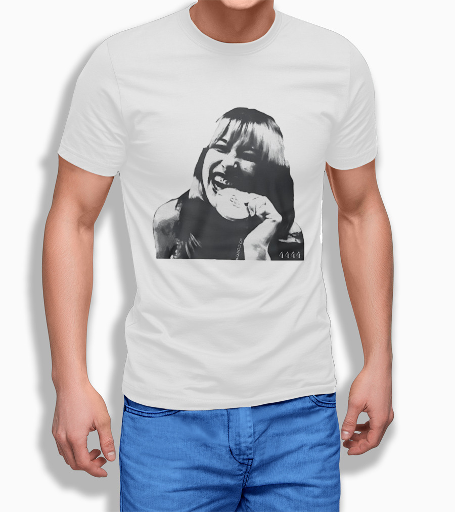 Alysa Liu Gold Medalist Joyful Celebration Halftone 4444 T-Shirt