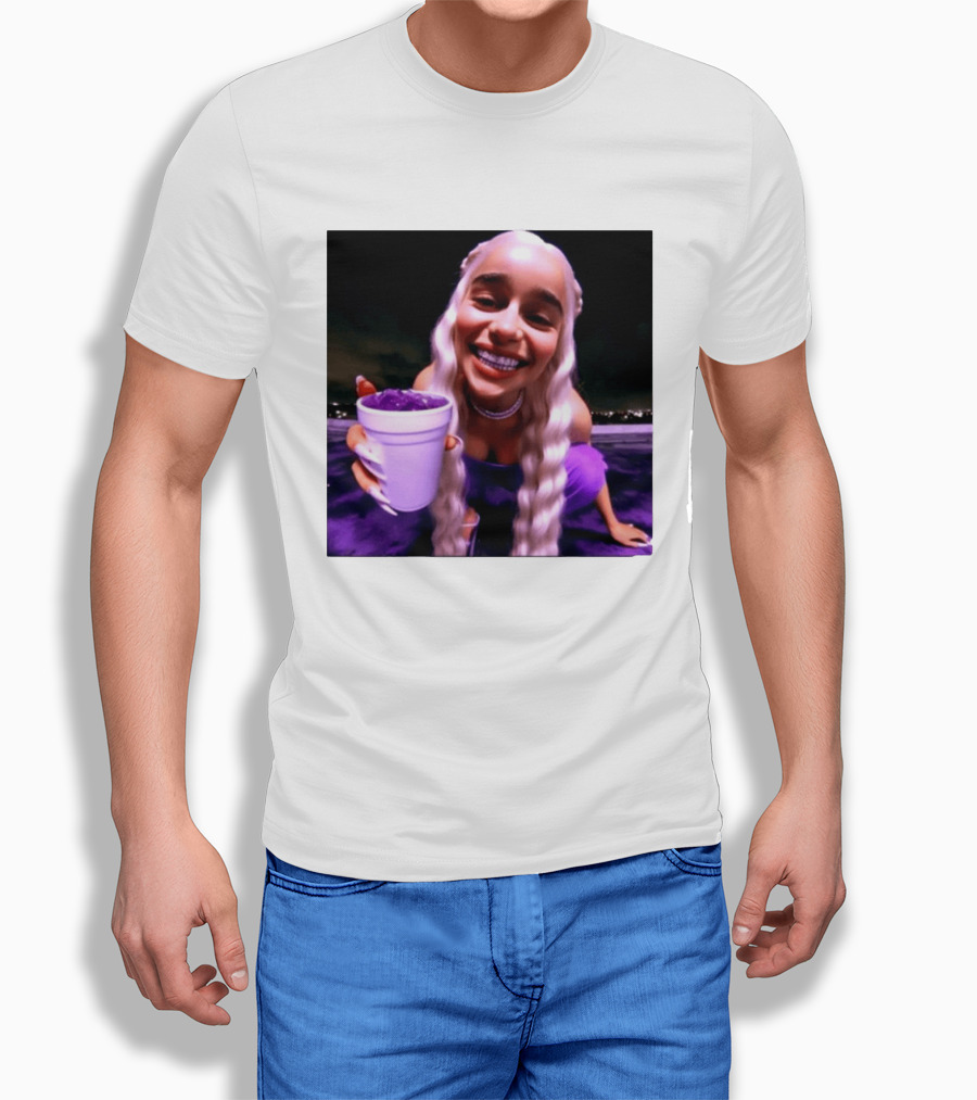 Emilia Clarke Purple Cup Queen Of Dragons Vibrant Smile T-Shirt