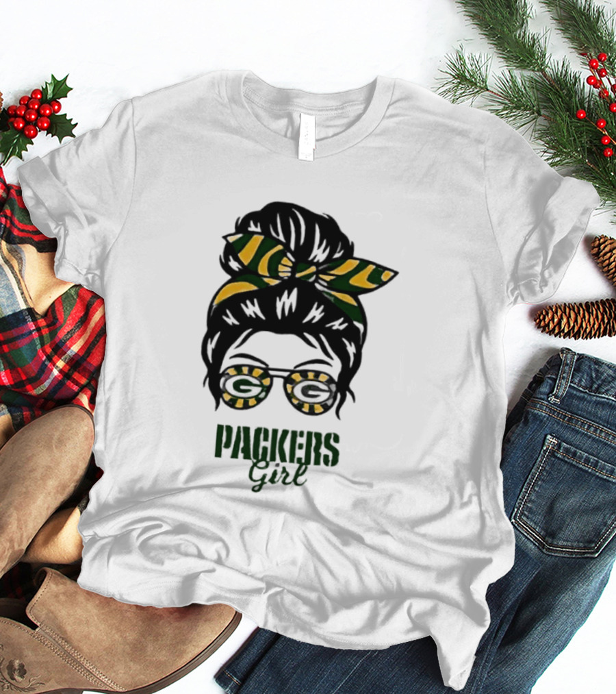 Green Bay Packers Girl Messy Bun Style 2026 T-Shirt