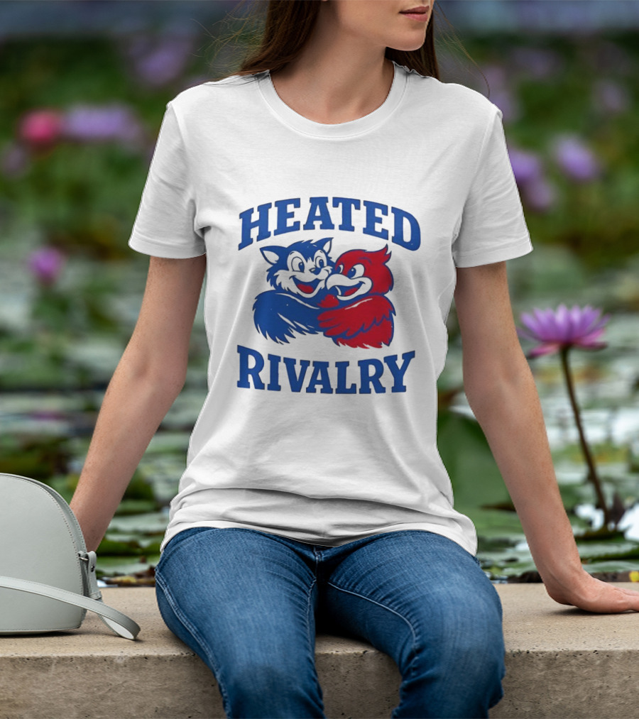 Heated Rivalry Kentucky Wildcats Louisville Cardinals Hugging Cartoon T-Shirt