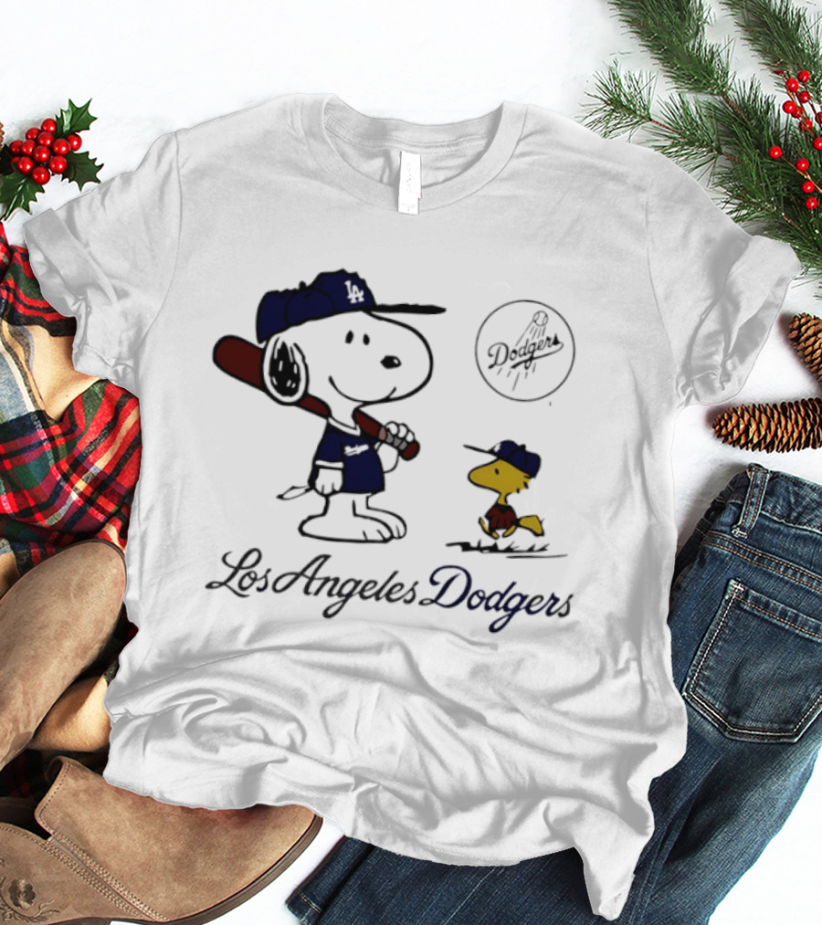 Snoopy Woodstock Los Angeles Dodgers 2025 Peanuts MLB Collaboration T-Shirt