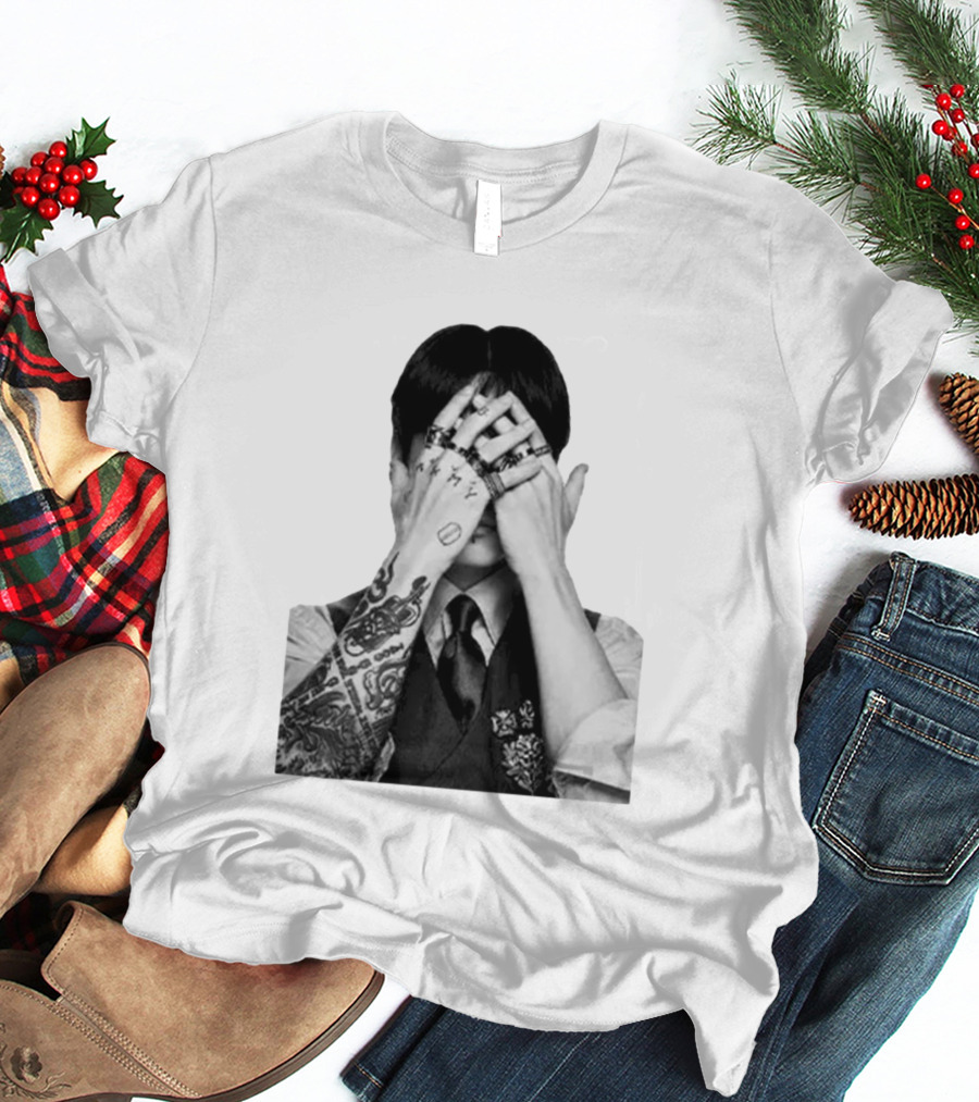 Jung Kook BTS Arirang Tour Tattoo Art Aesthetic T-Shirt