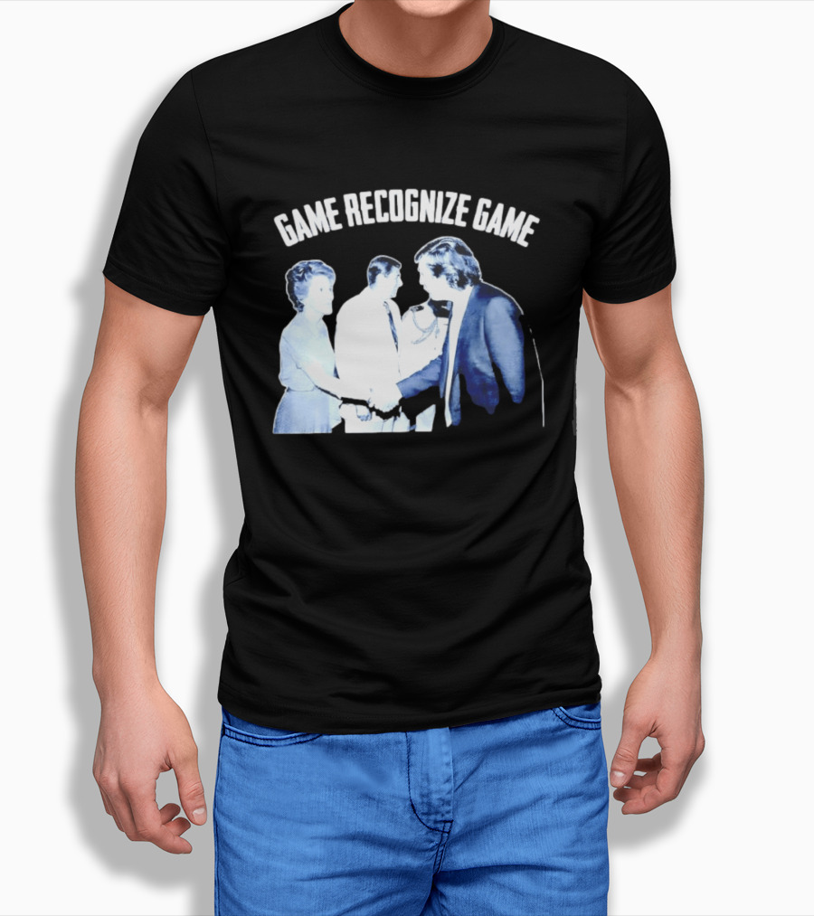 Game Recognize Game Donald Trump Shakes Hands With Ronald Reagan T-Shirt
