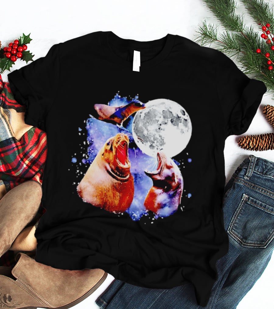 Sea Lion Trio Howling At The Moon In Outer Space Scene T-Shirt