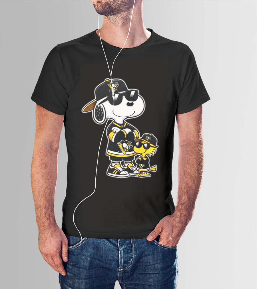 Snoopy Woodstock Pittsburgh Penguins NHL 2026 Sports Fan Collaboration T-Shirt