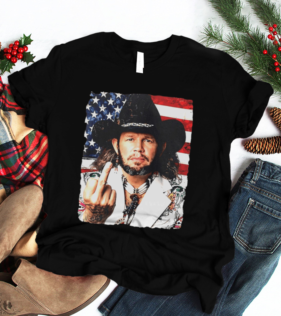 If That Ain't Country David Allan Coe USA Flag Middle Finger T-Shirt