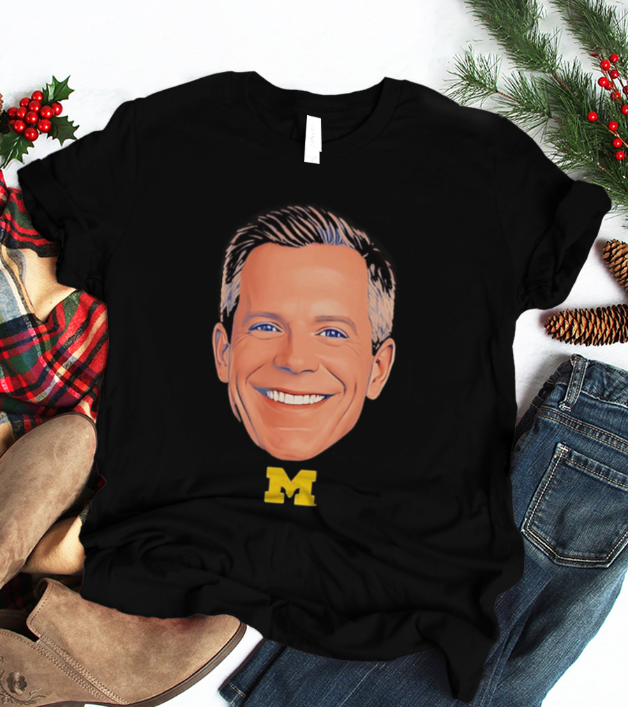 Dusty May Big Face Michigan Wolverines M Yellow T-Shirt