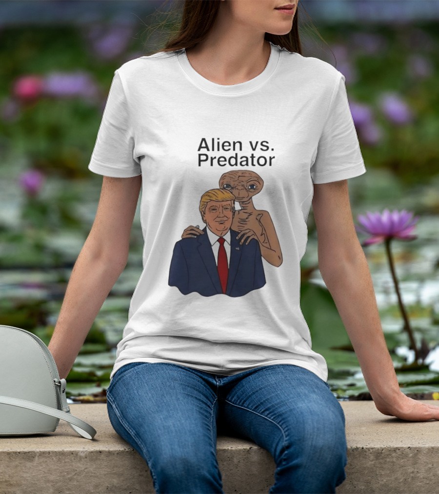 Alien Vs Predator Donald Trump ET Parody Fashion T-Shirt