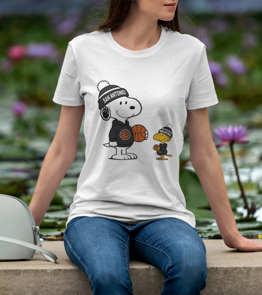 Snoopy And Woodstock Basketball Fans San Antonio Beanies T-Shirt